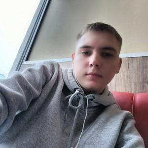Kirill, 19 лет, Владивосток