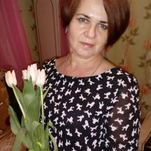 Девушки в Буденновске: Надежда, 54 - ищет парня из Буденновска