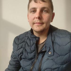 Парни в Челябинске: Дмитрий, 34 - ищет девушку из Челябинска