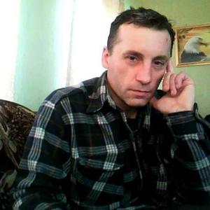 Игорь, 51 год, Магадан