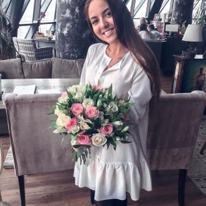 Карина, 25 лет, Владивосток