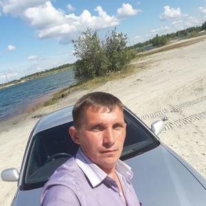 Александр, 46 лет, Радужный