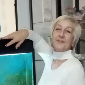 Людмила, 61 год, Южно-Сахалинск