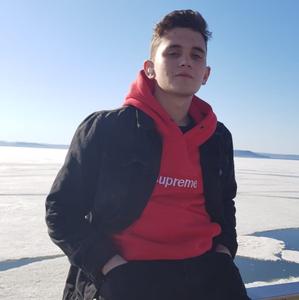 Парни в Владивостоке: Дмитрий, 22 - ищет девушку из Владивостока