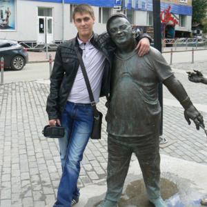 Александр, 35 лет, Новоуральск