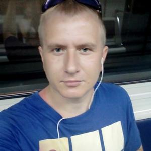 Парни в Пскове: Андрей, 34 - ищет девушку из Пскова