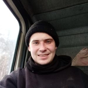 Парни в Челябинске: Igor, 27 - ищет девушку из Челябинска