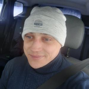 Парни в Нягани: Сергей, 38 - ищет девушку из Нягани