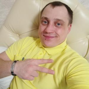Парни в Нягани: Сергей, 38 - ищет девушку из Нягани
