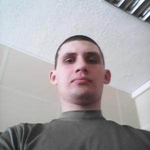 Андрей, 28 лет, Черниговка