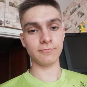 Файзулин, 23 года, Нижневартовск