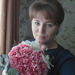 Девушки в Санкт-Петербурге: Оксана, 44 - ищет парня из Санкт-Петербурга