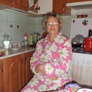 Девушки в Петрозаводске: Валентина Пономарева, 72 - ищет парня из Петрозаводска
