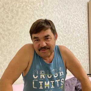 Михаил, 59 лет, Екатеринбург