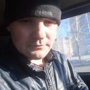 Парни в Барнауле (Алтайский край): Миша, 32 - ищет девушку из Барнаула (Алтайский край)