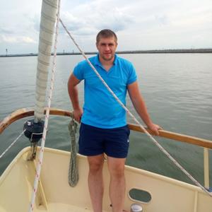 Александр, 34 года, Калининград