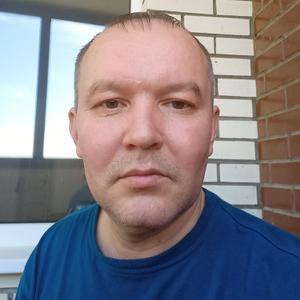 Парни в Ижевске: Вадим, 42 - ищет девушку из Ижевска