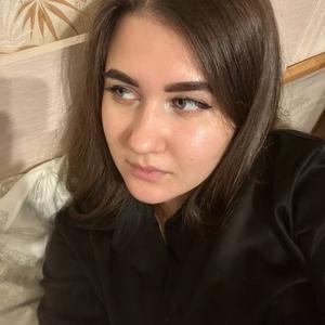 Девушки в Санкт-Петербурге: Валерия, 22 - ищет парня из Санкт-Петербурга