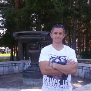 Парни в Белебее: Артём, 40 - ищет девушку из Белебея