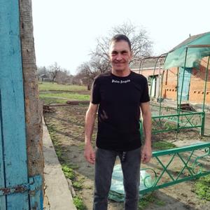 Парни в Батайске: Александр, 58 - ищет девушку из Батайска