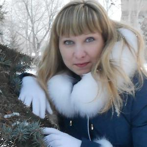Девушки в Пугачеве: Наталья, 45 - ищет парня из Пугачева