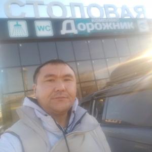 Парни в Оренбурге: Азамат, 38 - ищет девушку из Оренбурга