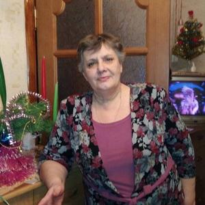 Девушки в Ульяновске: Лидия, 65 - ищет парня из Ульяновска