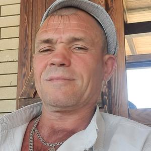 Парни в Моздоке (Северная Осетия): Костик, 46 - ищет девушку из Моздока (Северная Осетия)