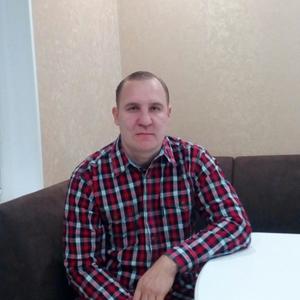 Парни в Омске: Артём, 38 - ищет девушку из Омска