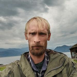 Михаил, 34 года, Горно-Алтайск