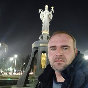Парни в Набережные Челны: Иван, 41 - ищет девушку из Набережные Челны