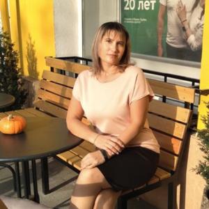 Девушки в Оренбурге: Просто Яяя, 41 - ищет парня из Оренбурга