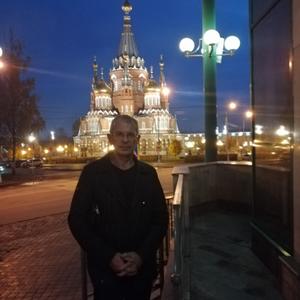 Парни в Набережные Челны: Олег, 54 - ищет девушку из Набережные Челны