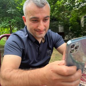 Парни в Баку: Орхан, 40 - ищет девушку из Баку