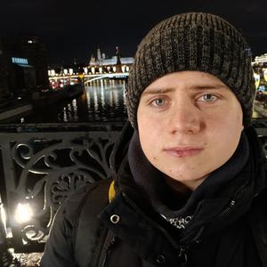 Парни в Курчатове: Матвей, 19 - ищет девушку из Курчатова