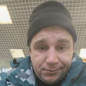 Михаил, 38 лет, Южно-Сахалинск
