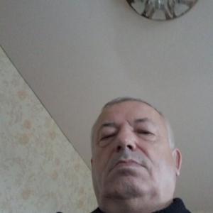 Геннадий, 71 год, Курск