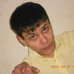 Руслан, 39 лет, Межгорье