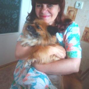 Девушки в Армавире: Лариса Казимирова, 61 - ищет парня из Армавира