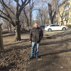 Парни в Донецке: Володя, 57 - ищет девушку из Донецка