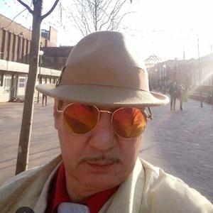 Парни в Калининграде: Олег, 55 - ищет девушку из Калининграда