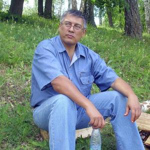 Илья, 63 года, Казань