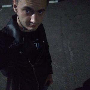 Василий, 24 года, Курск