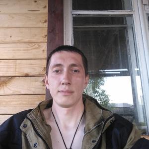 Евгений, 32 года, Соликамск