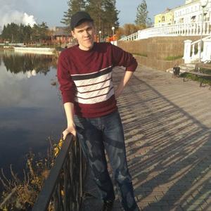 Юрий, 23 года, Краснотурьинск