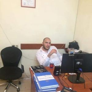 Парни в Ереване: Husik, 32 - ищет девушку из Еревана