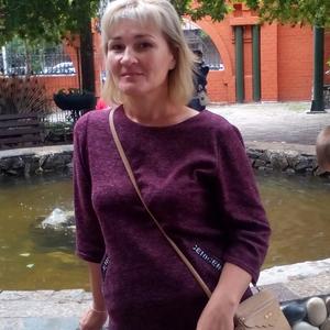 Девушки в Камышлове: Зарина, 49 - ищет парня из Камышлова