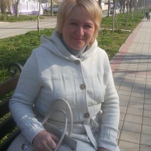 Валентина, 62 года, Анапа