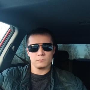 Парни в Омске: Юрий, 33 - ищет девушку из Омска