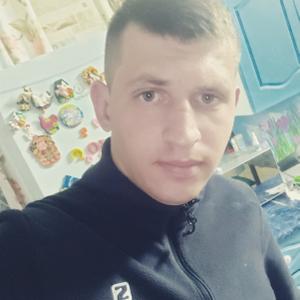 Парни в Томске: Владислав, 24 - ищет девушку из Томска